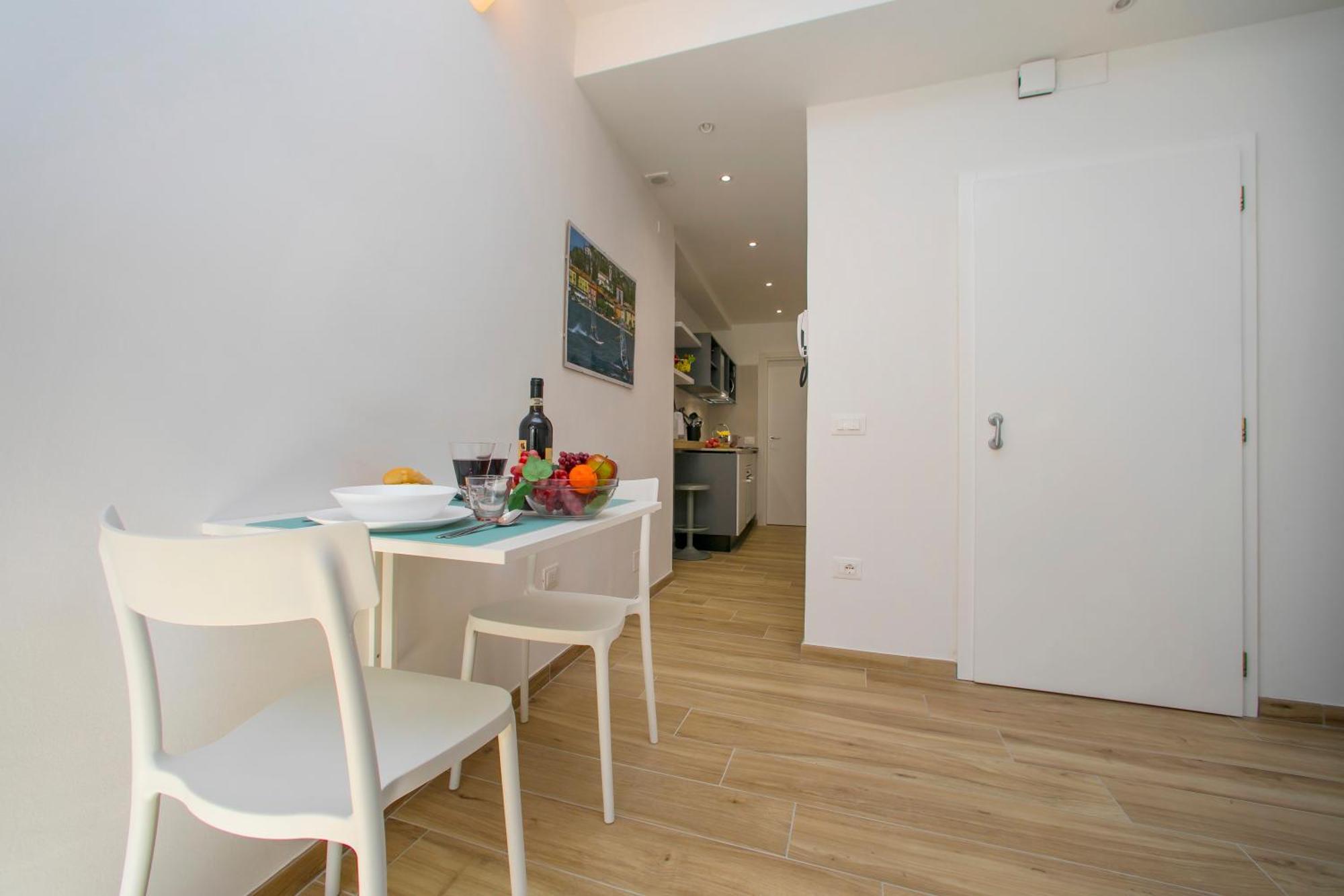 Nido Sui Tetti Di Riva Del Garda - Happy Rentals المظهر الخارجي الصورة