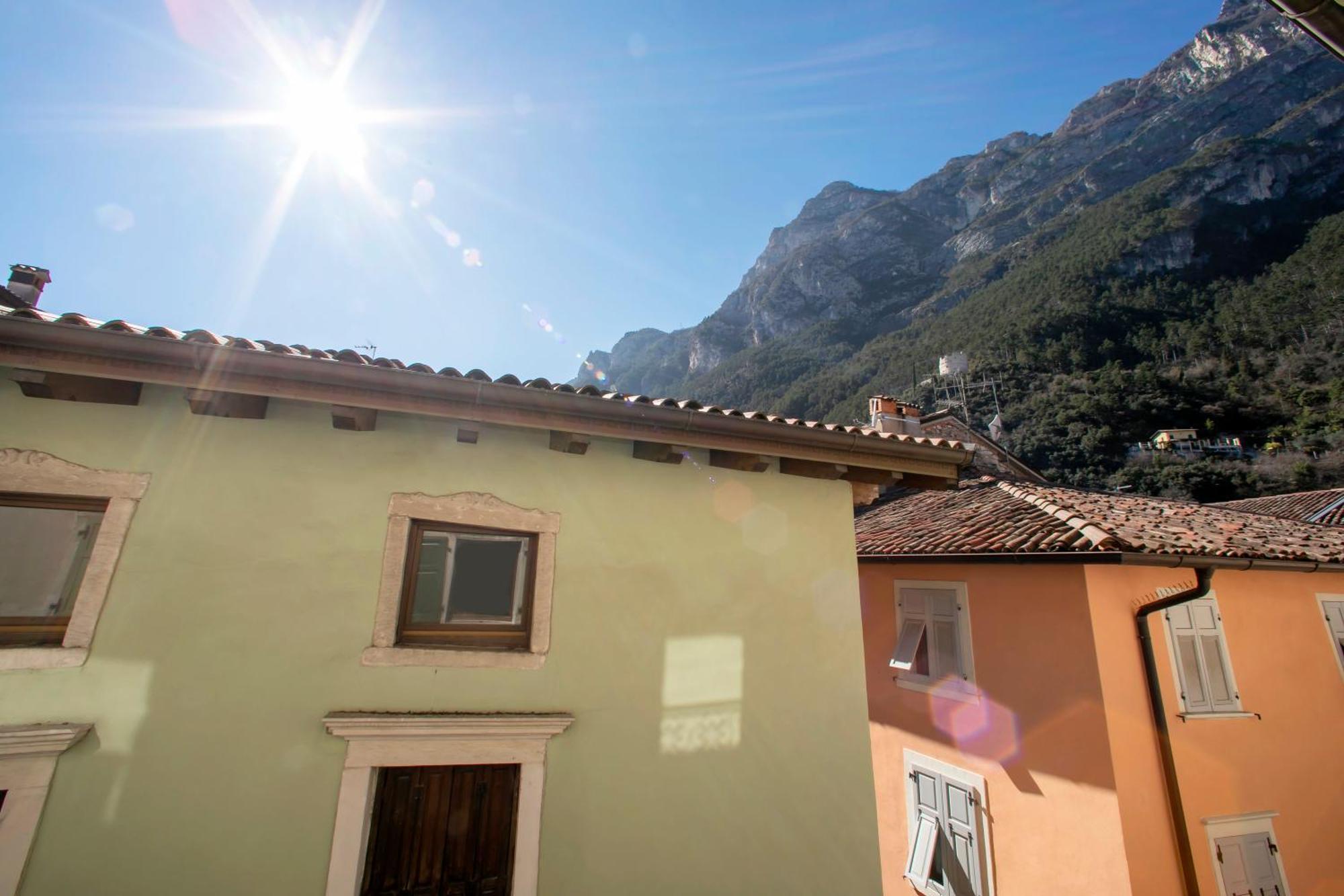 Nido Sui Tetti Di Riva Del Garda - Happy Rentals المظهر الخارجي الصورة