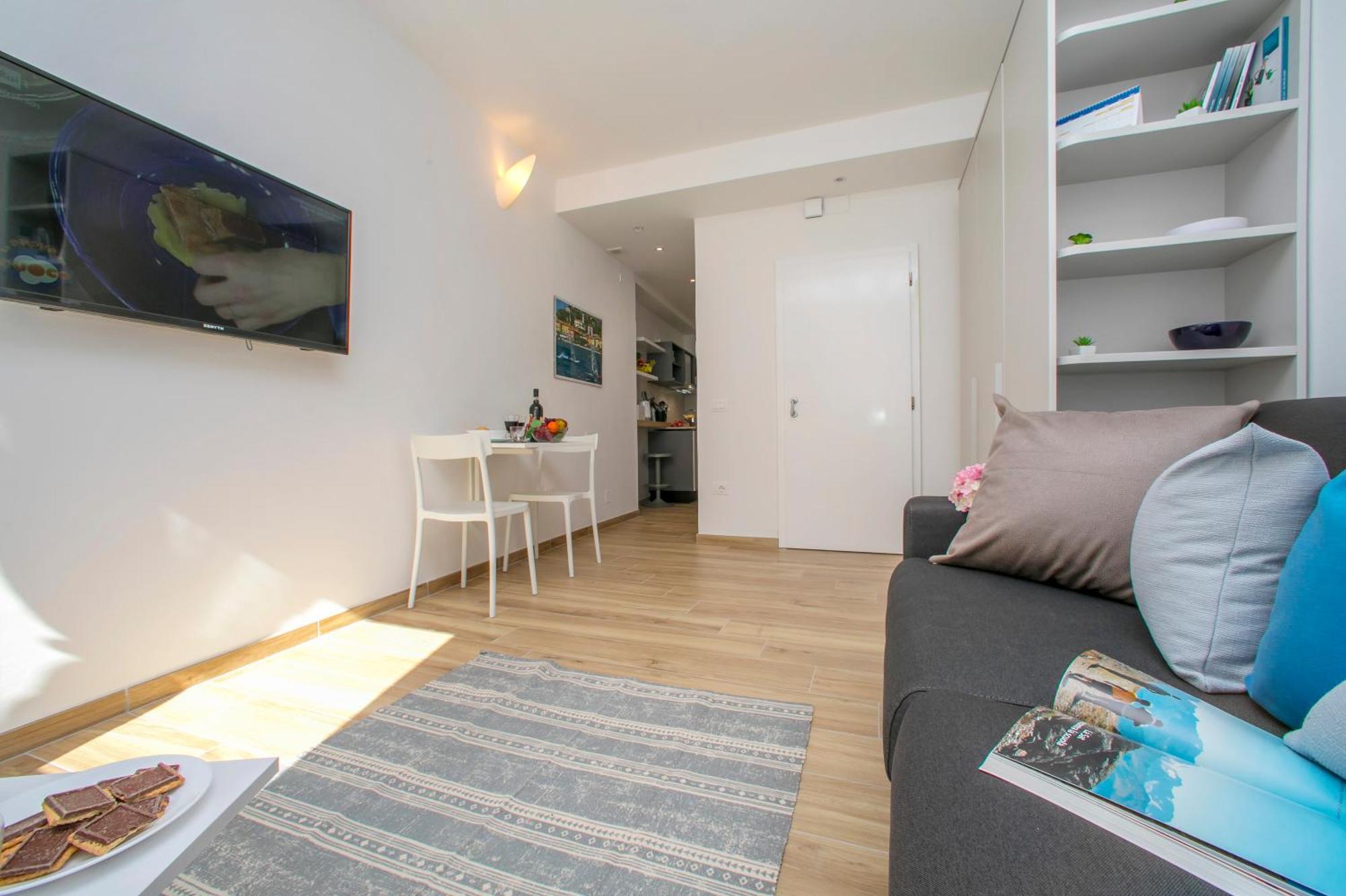 Nido Sui Tetti Di Riva Del Garda - Happy Rentals المظهر الخارجي الصورة